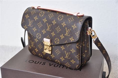 petite pochette louis vuitton